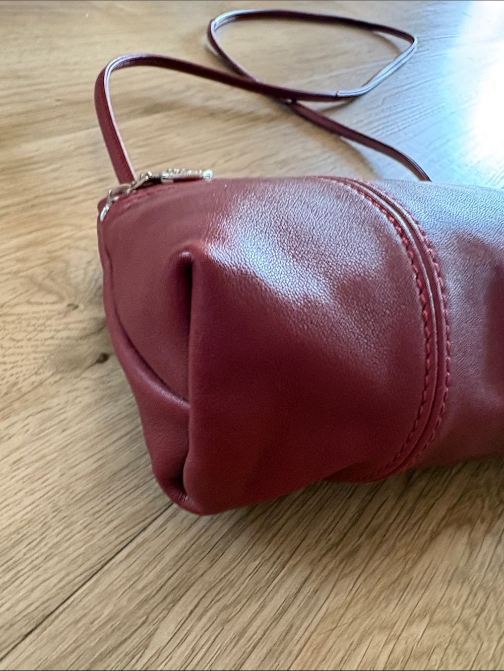 Preowned Longchamp leather purse - Picture 4 of 10